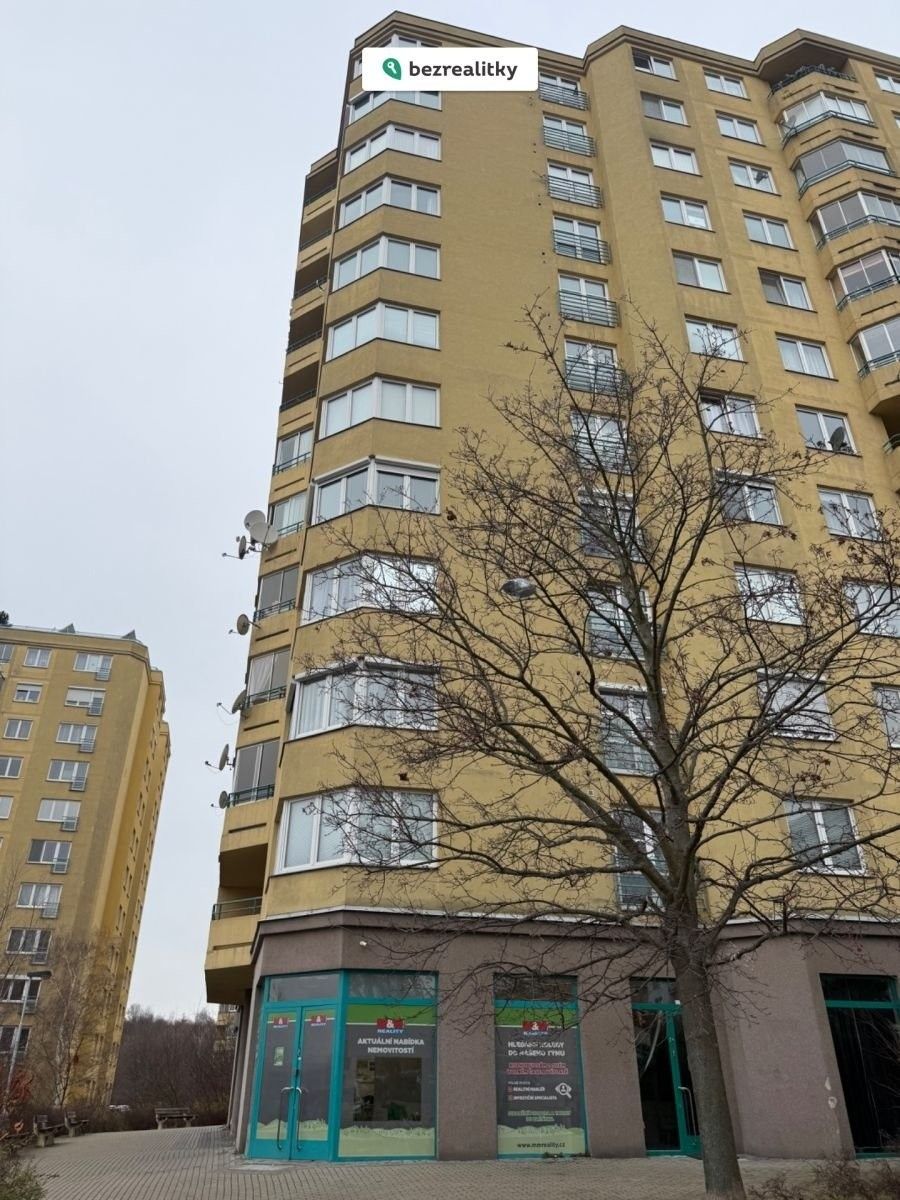 Prodej byt 3+1 - Volutová 2524, Praha, 81 m²