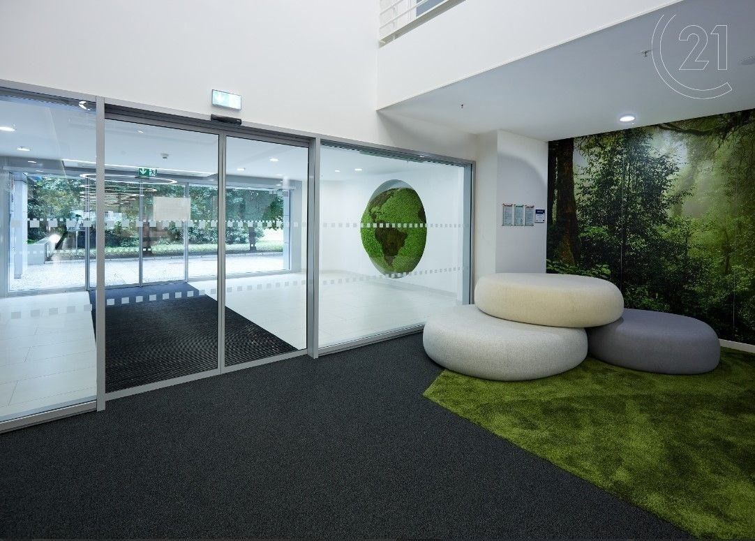 Pronájem kancelář - Na strži, Praha, 397 m²