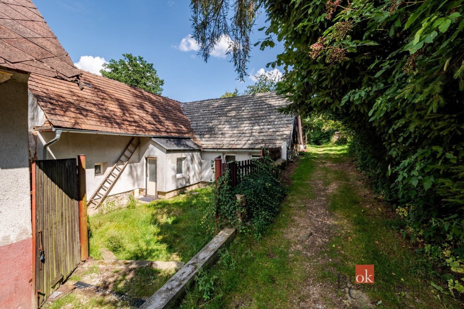 Rodinné domy, Kunžatecká, Strmilov, 100 m² - 1