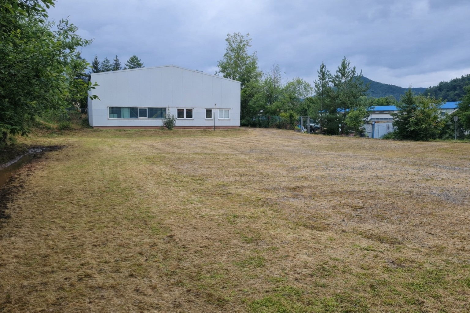 Obchodní prostory, , Porýní-Falc, 1 300 m² - 2