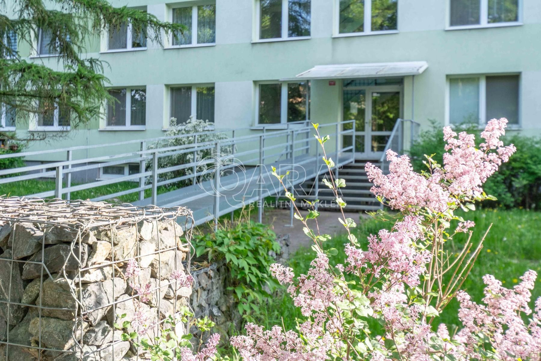 Pronájem byt 2+kk - Na Výsluní, Neratovice, 40 m² - 2