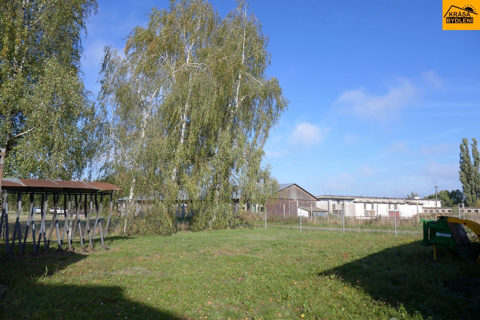 Prodej komerční pozemek - Moravec, 3 983 m² - 5