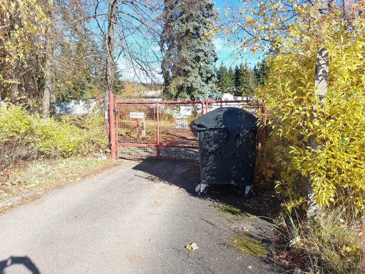 Garáže, Písek, 397 01