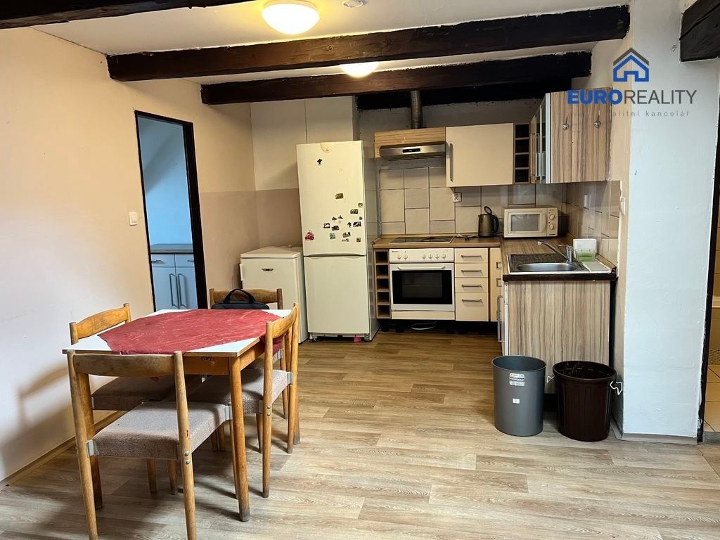 3+1, Výškovská 54, Chodová Planá, 75 m² - 2