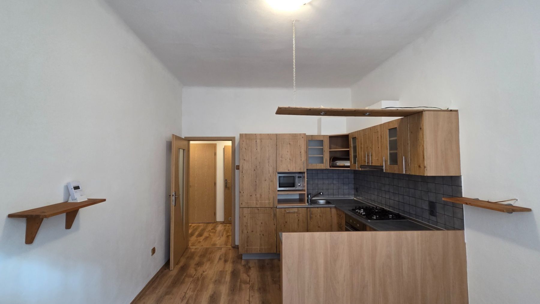 2+kk, Slovinská, Praha - Vršovice, 42 m² - 1