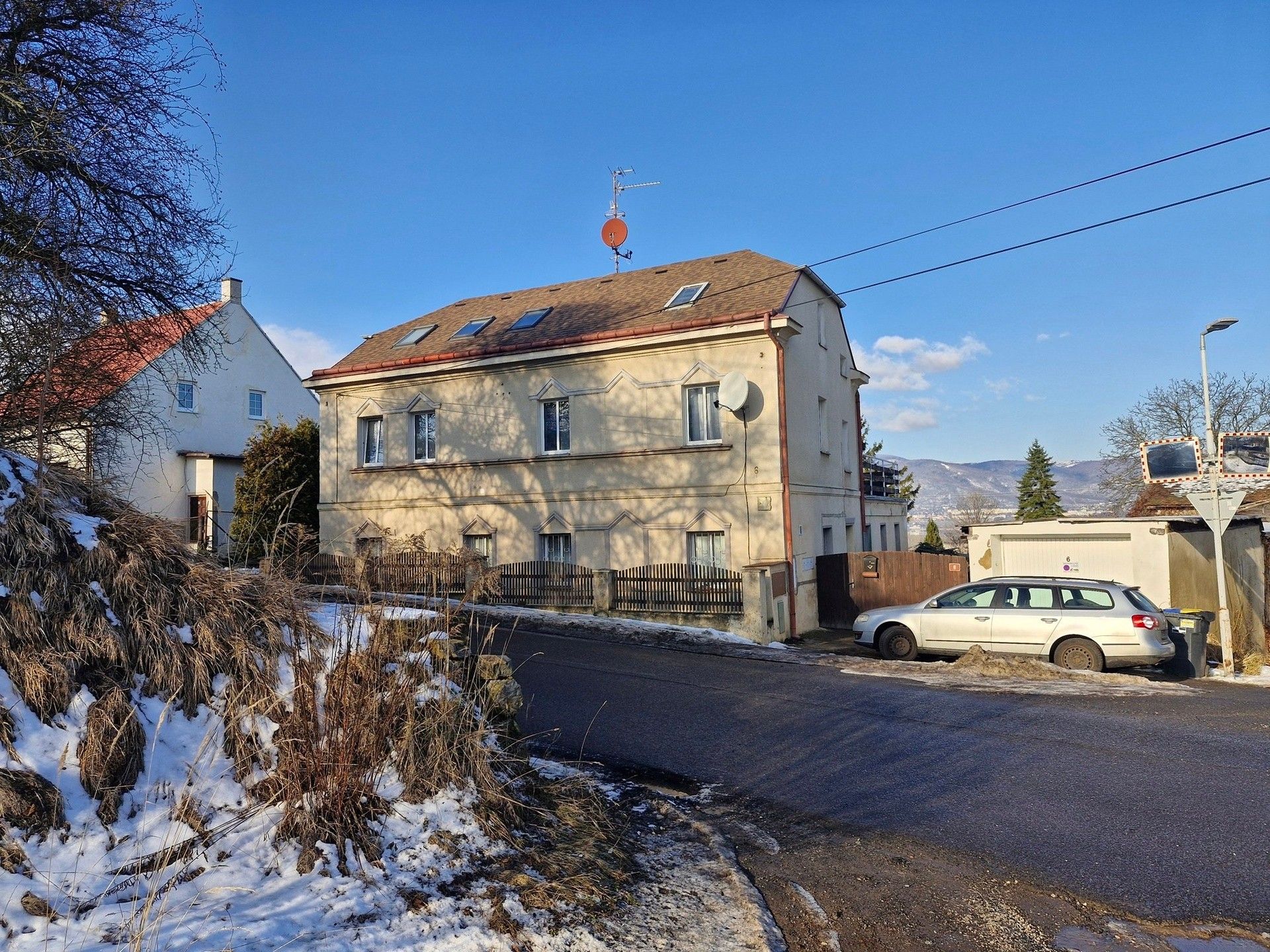 2+1, Kvítkov, Modlany, 59 m²