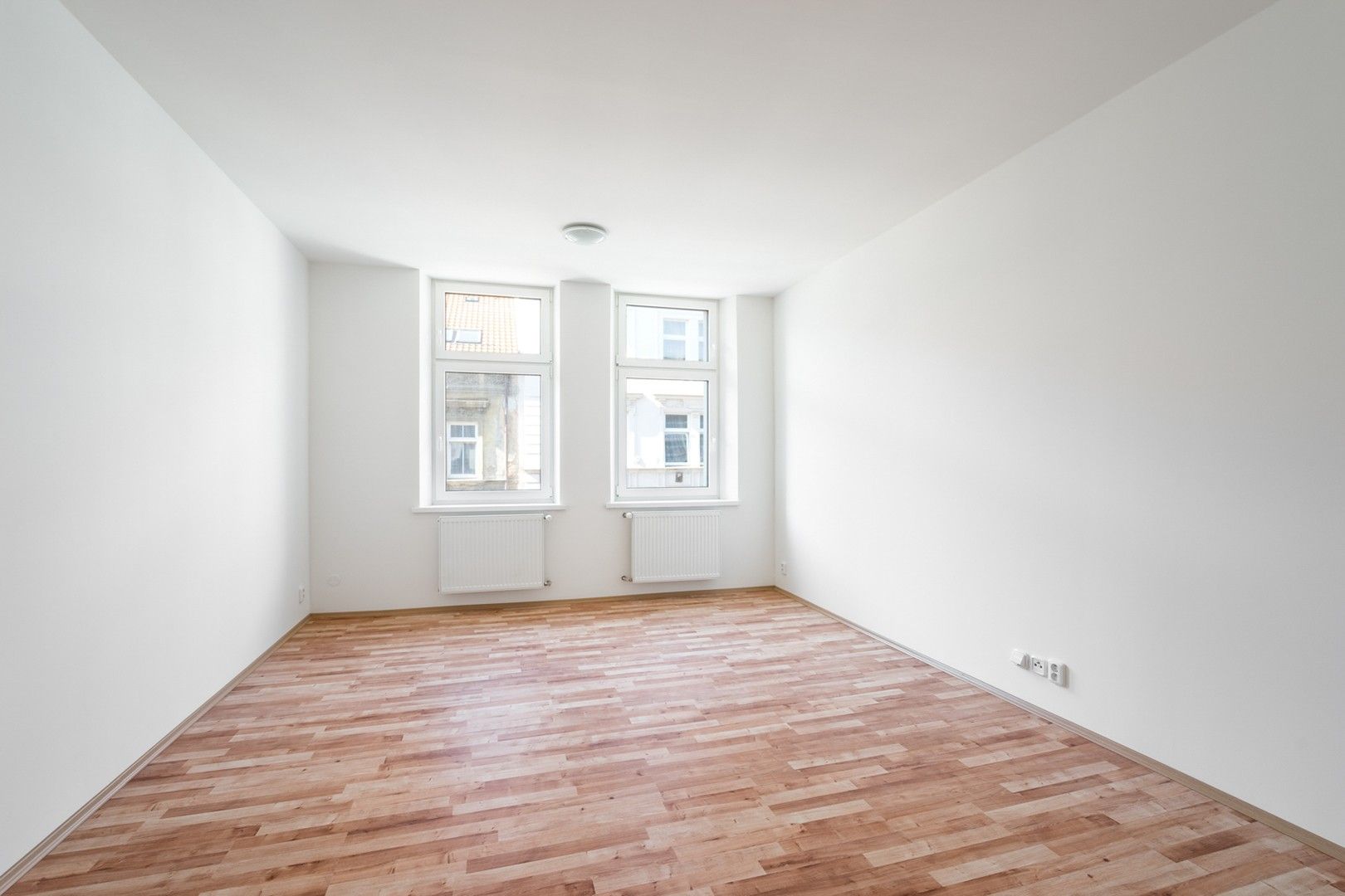 1+1, Úslavská, Plzeň, 48 m²