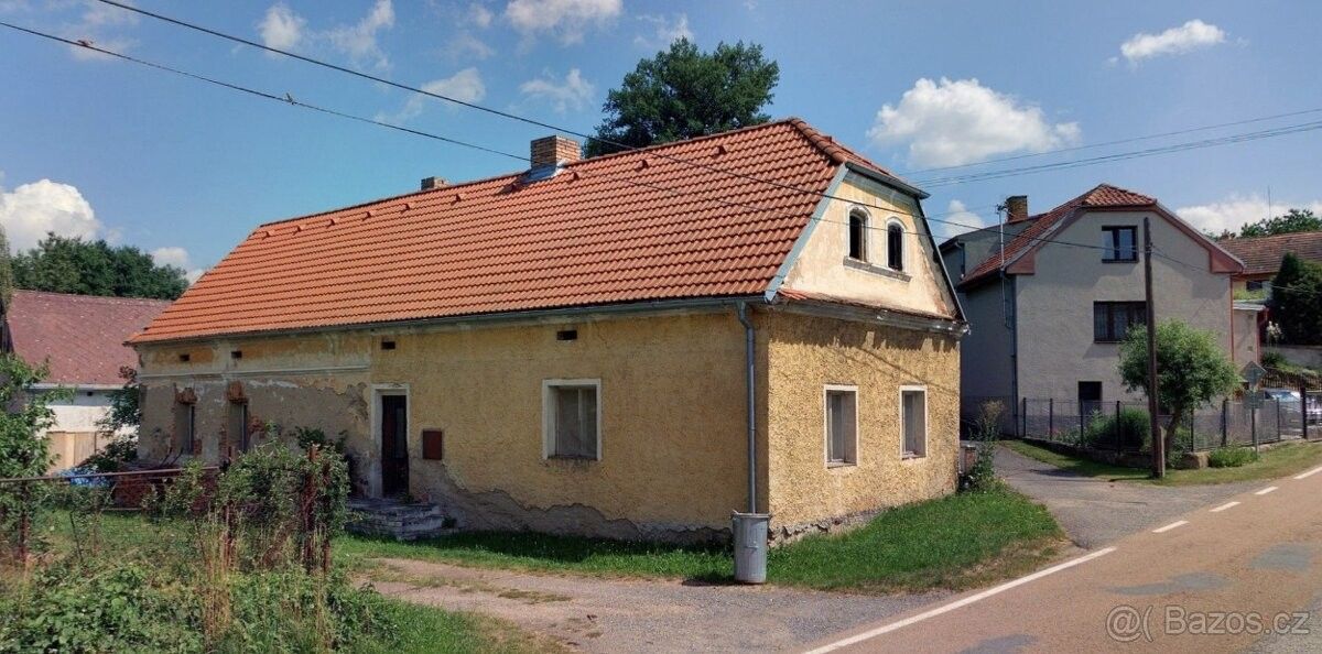 Rodinné domy, Lnáře, 387 42