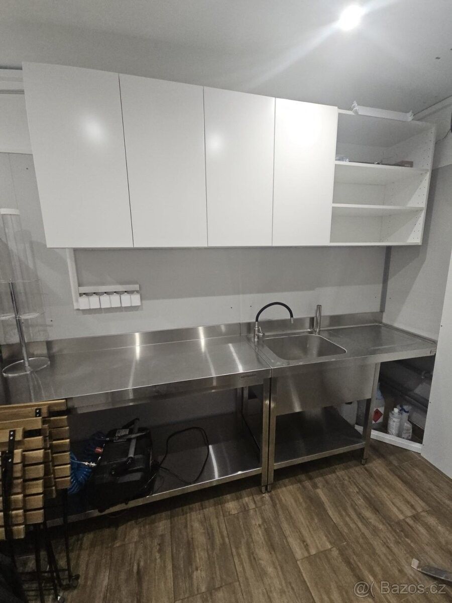 Pronájem obchodní prostory - Brada-Rybníček, 506 01