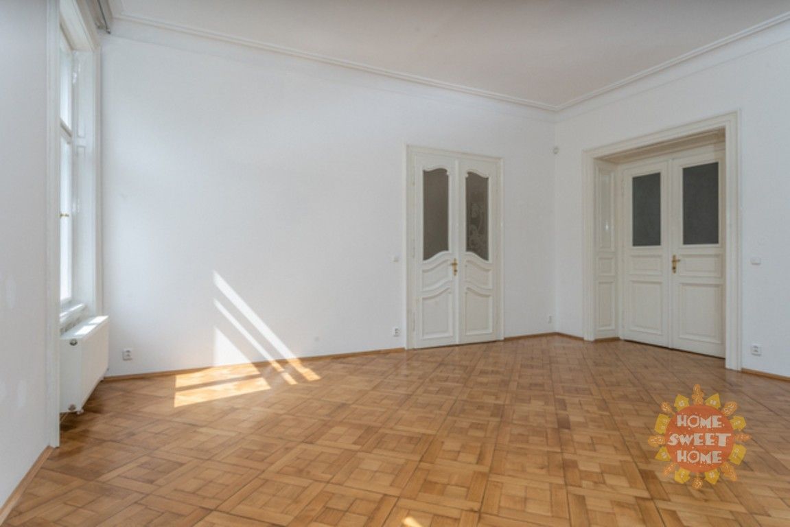 Pronájem byt 4+1 - Na Perštýně, Praha, 174 m²