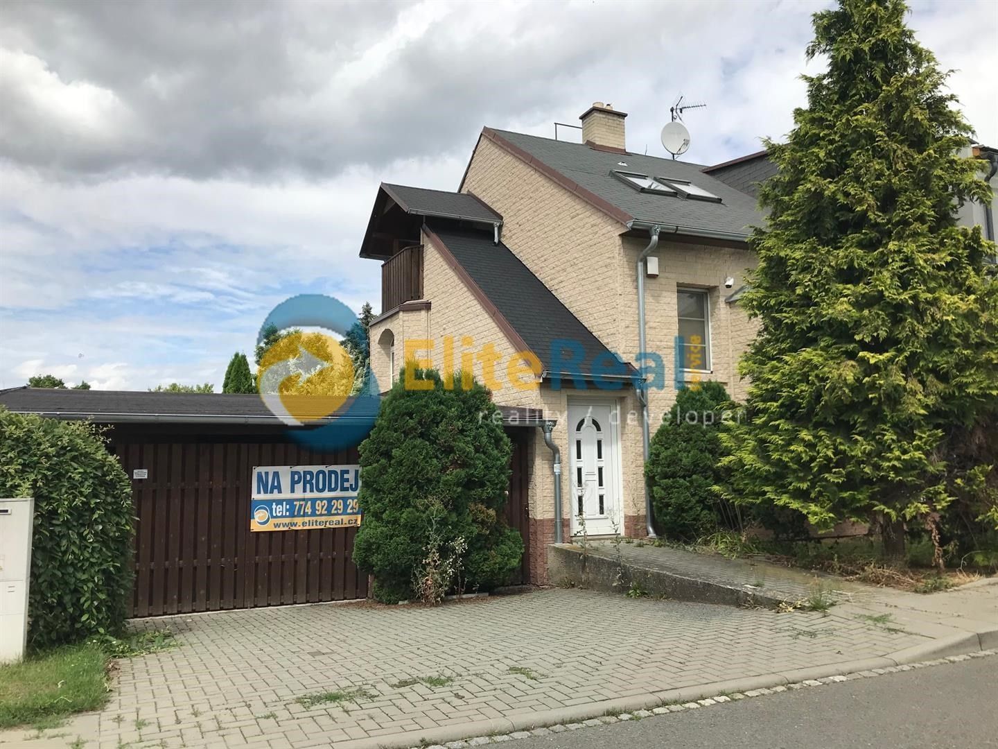 Prodej dům - Sportovní, Nemilany, Olomouc, Česko, 192 m²