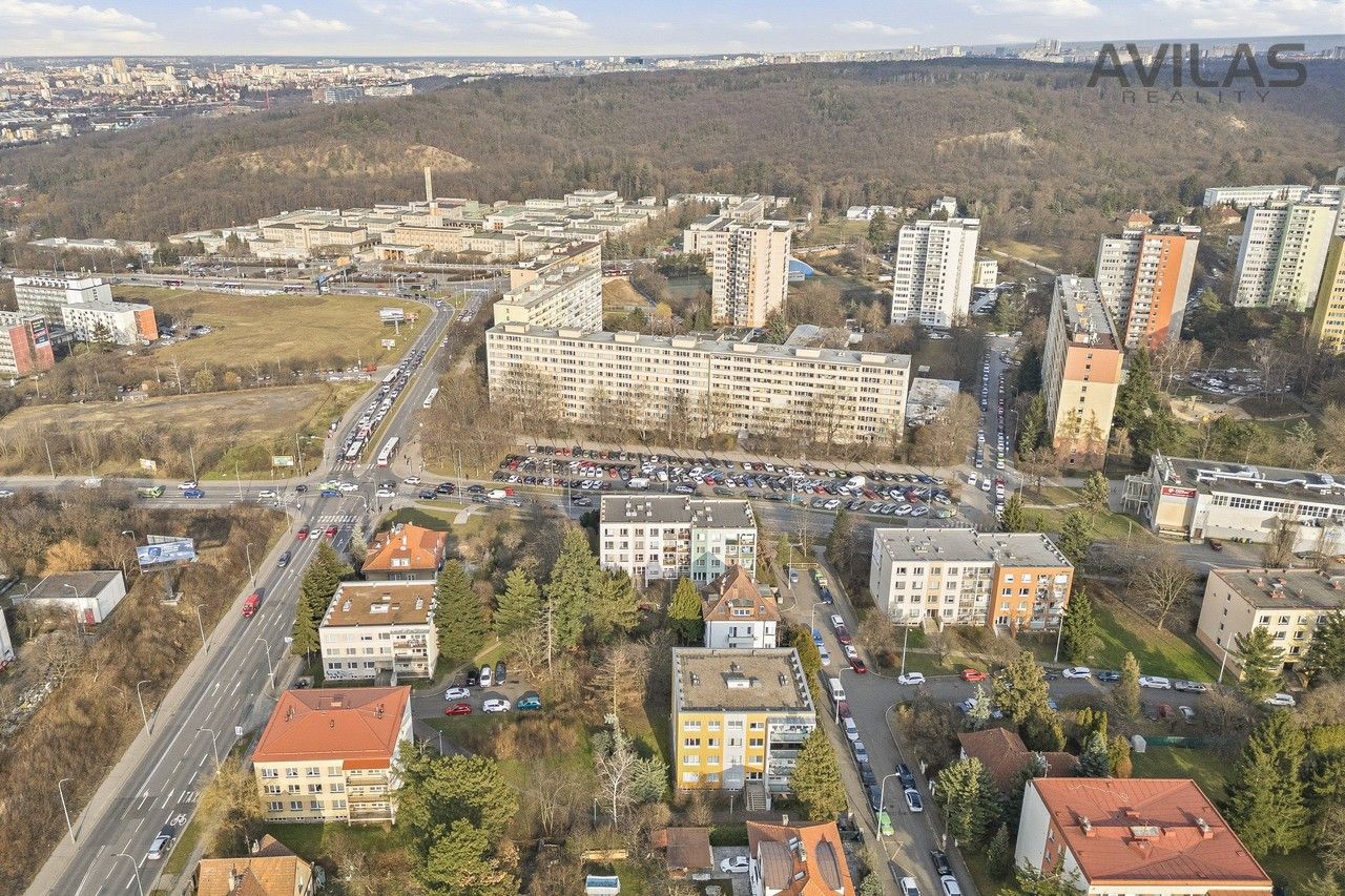 Prodej byt 3+1 - Mezilesní, Praha, 64 m²