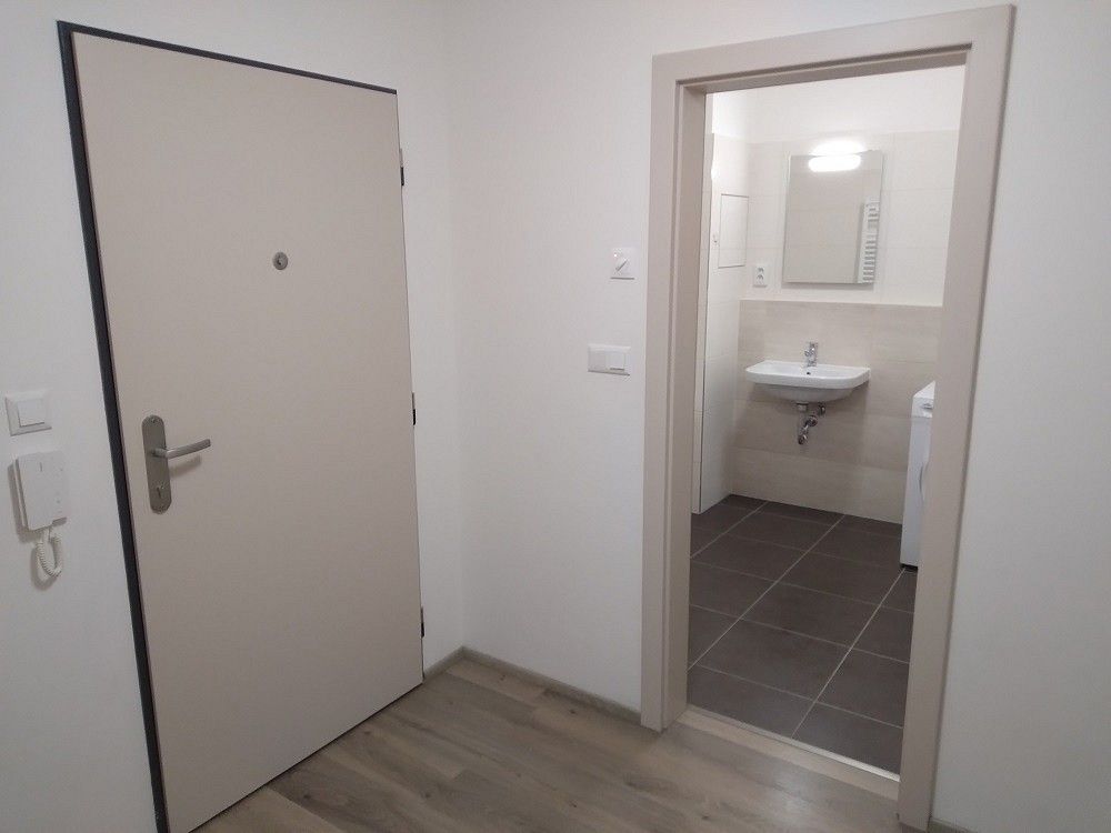 Prodej byt 2+kk - Praha - Vysočany, okres Praha 9, Hlavní město Praha, 57 m² - 5