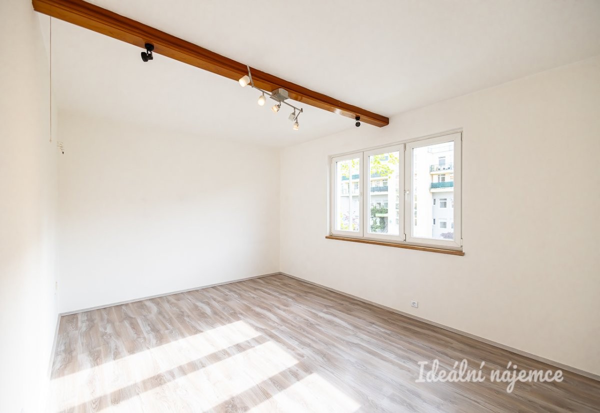 Byt 3+1 · 68 m² · Krčská, Praha - 3