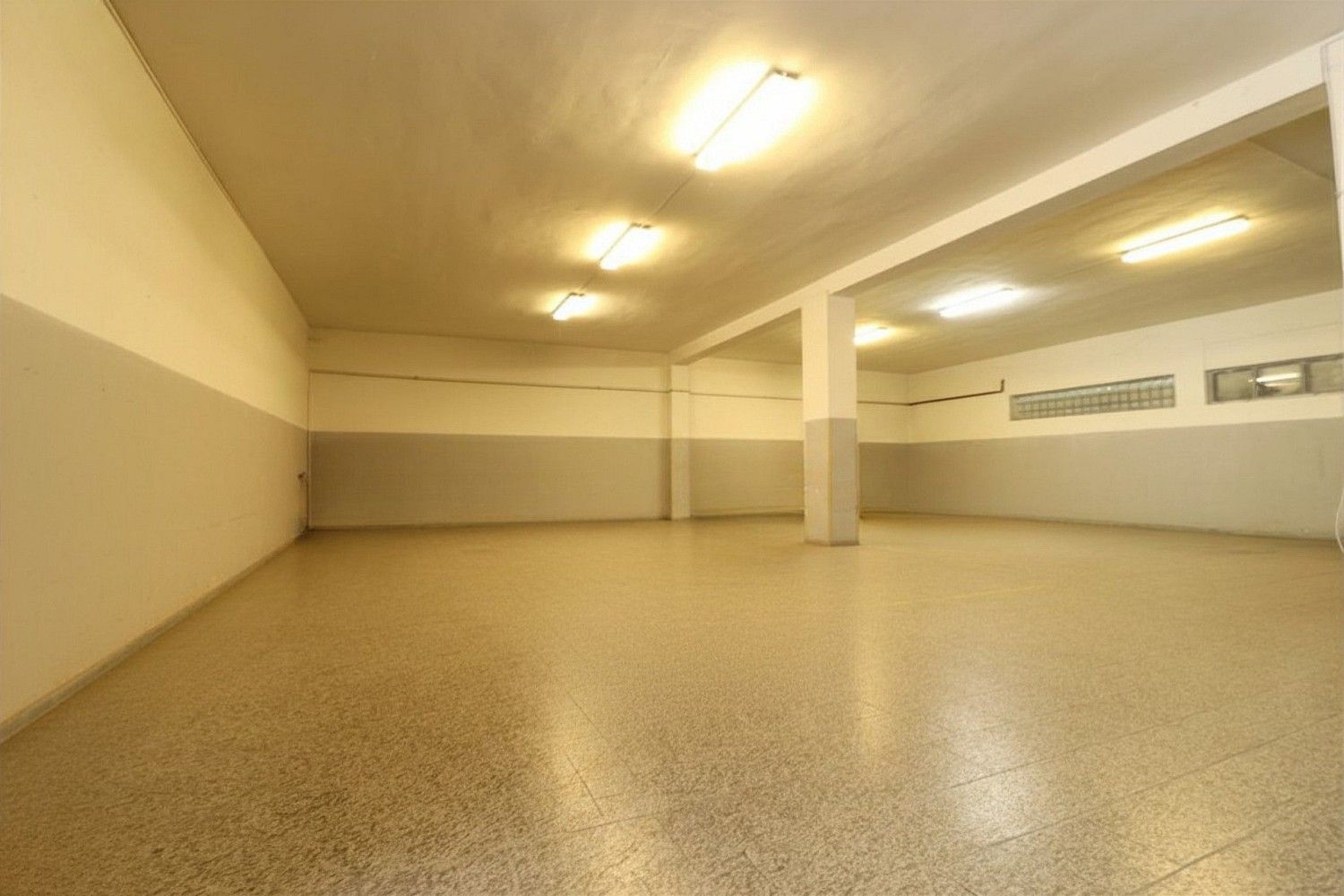 Pronájem sklad - Brno - Horní Heršpice, okres Brno-město, Jihomoravský kraj, 260 m² - 5