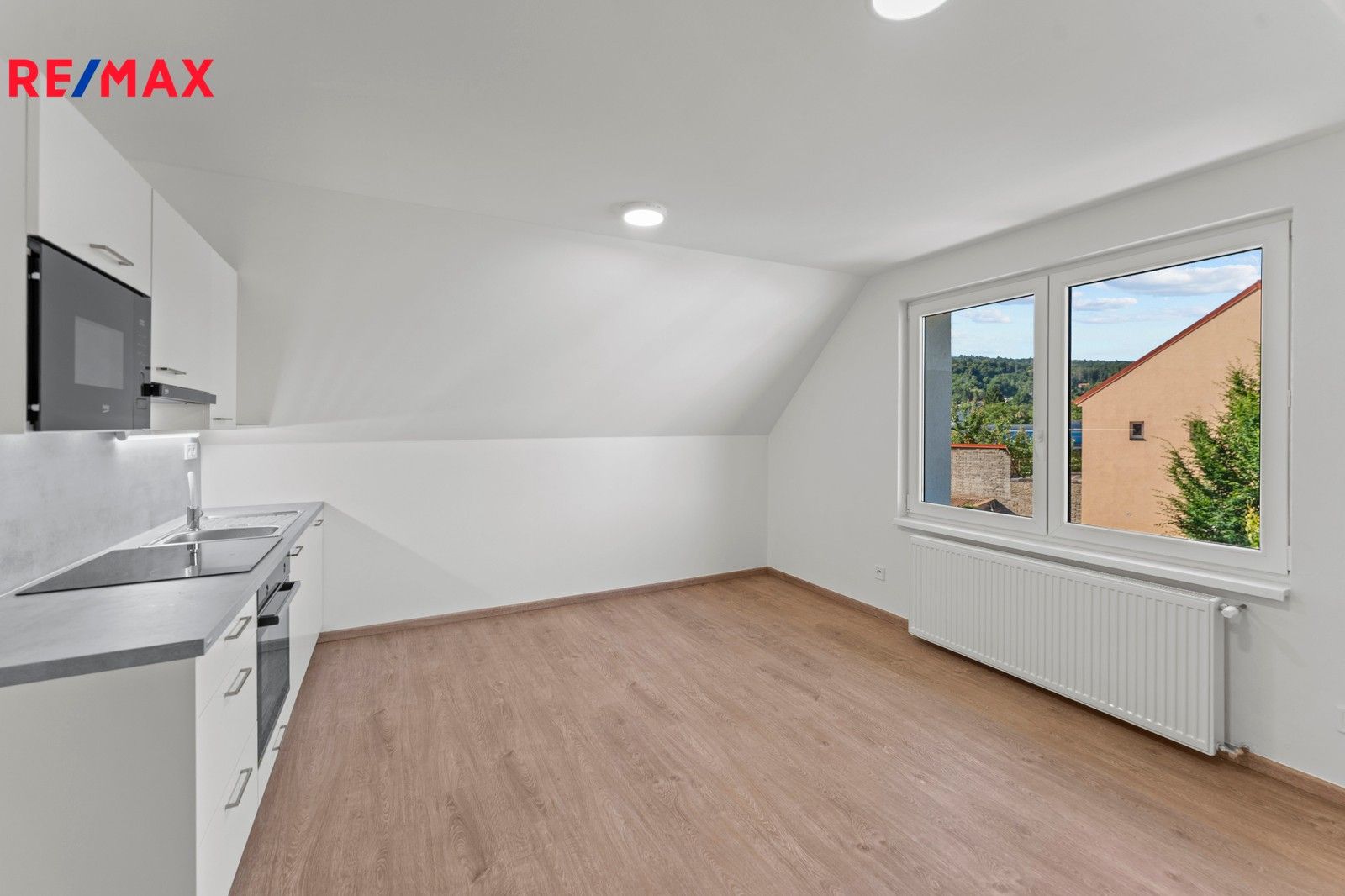 Prodej byt 3+kk - Pražská, Řevnice, 61 m²