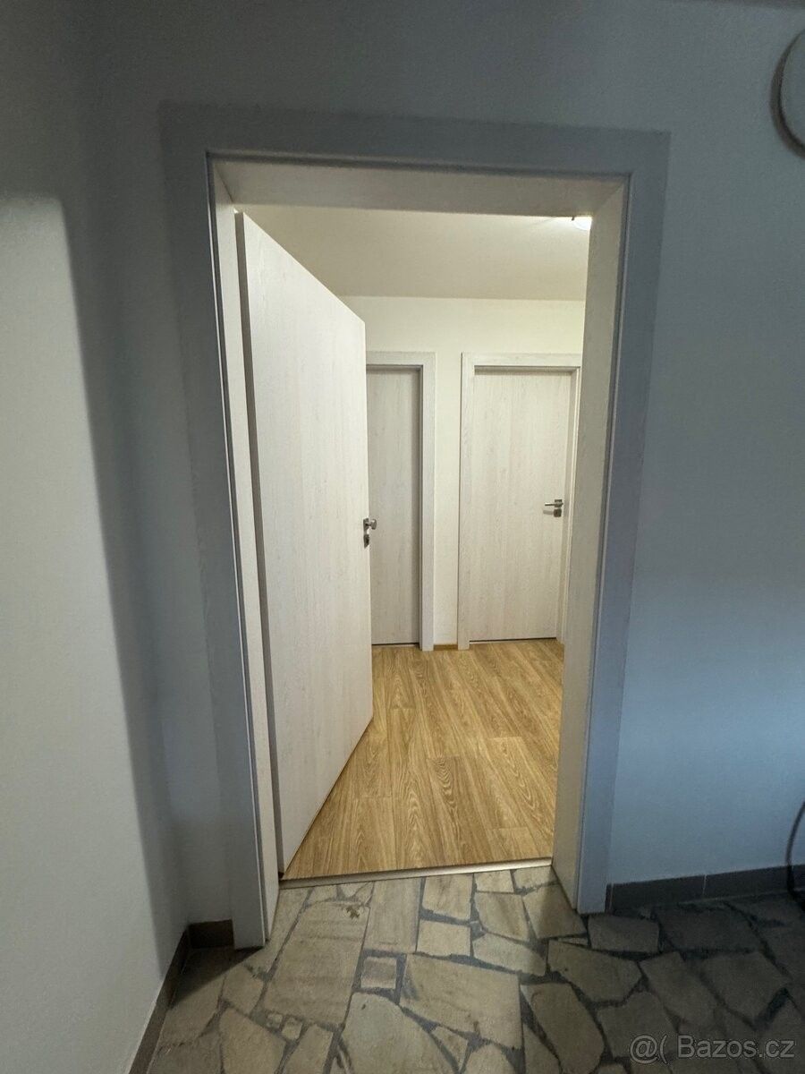 Pronájem byt - Blažovice, 664 08