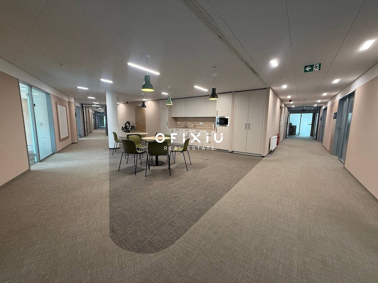 Pronájem kancelář - Praha - Košíře, okres Praha 5, Hlavní město Praha, 300 m² - 5