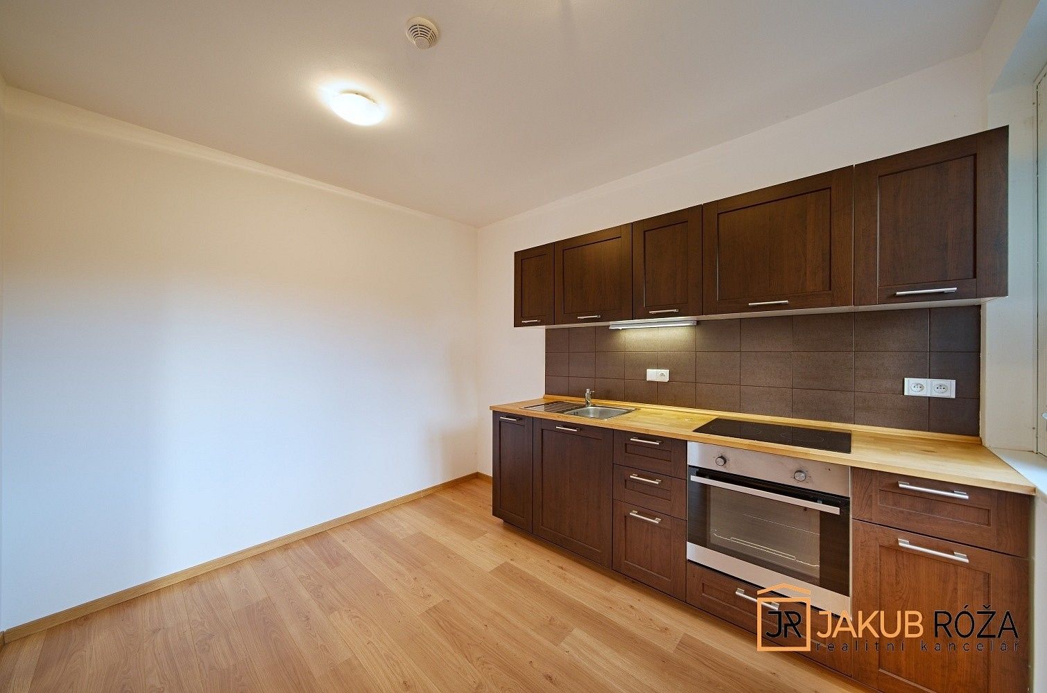 Prodej rodinný dům - Polní, Jilemnice, okres Semily, 219 m² - 5