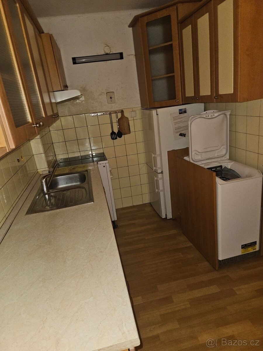 Pronájem rodinný dům - Valašské Meziříčí, 757 01