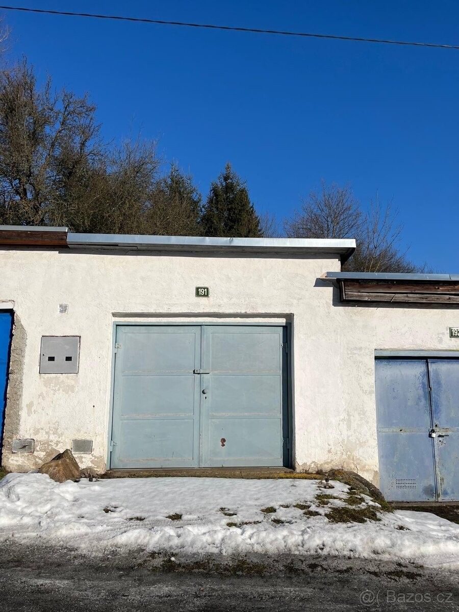 Garáže, Horní Slavkov, 357 31