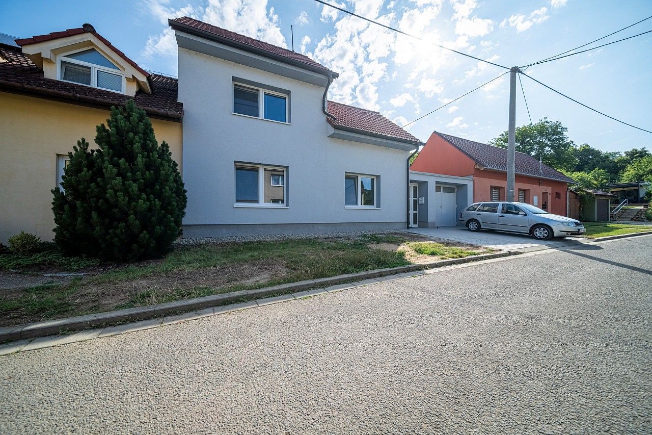 Rodinné domy, Uherské Hradiště, Zlínský kraj, 175 m² - 2