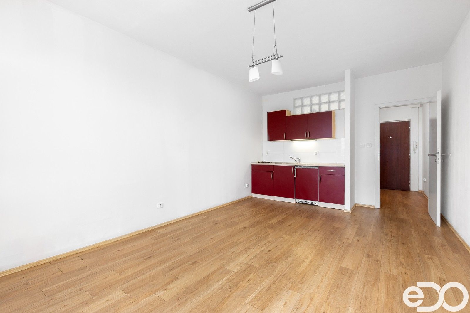 Pronájem byt 1+kk - Lidmily Malé, Pardubice, 28 m²