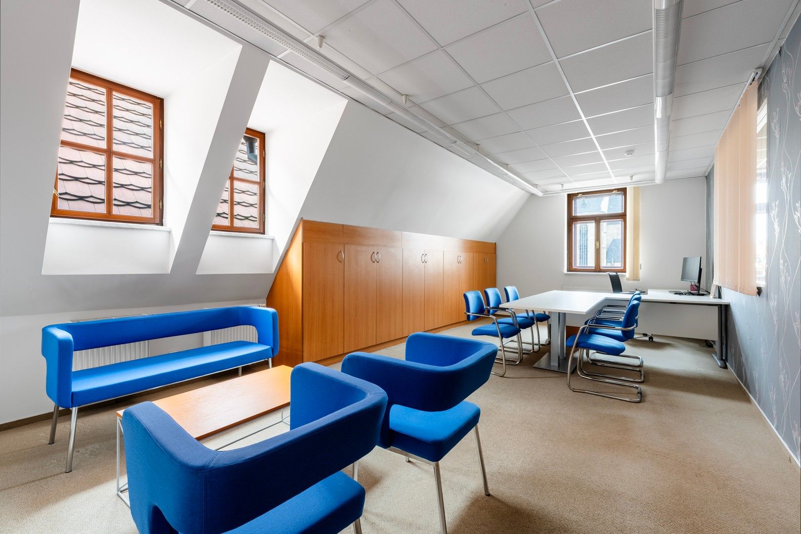 Pronájem kancelář - náměstí Republiky, Plzeň, 93 m²