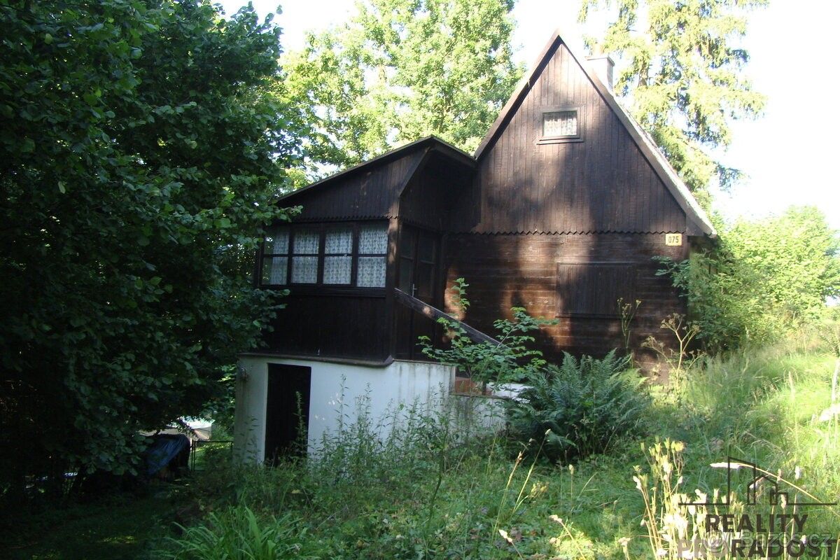 Chaty, Křivoklát, 270 23