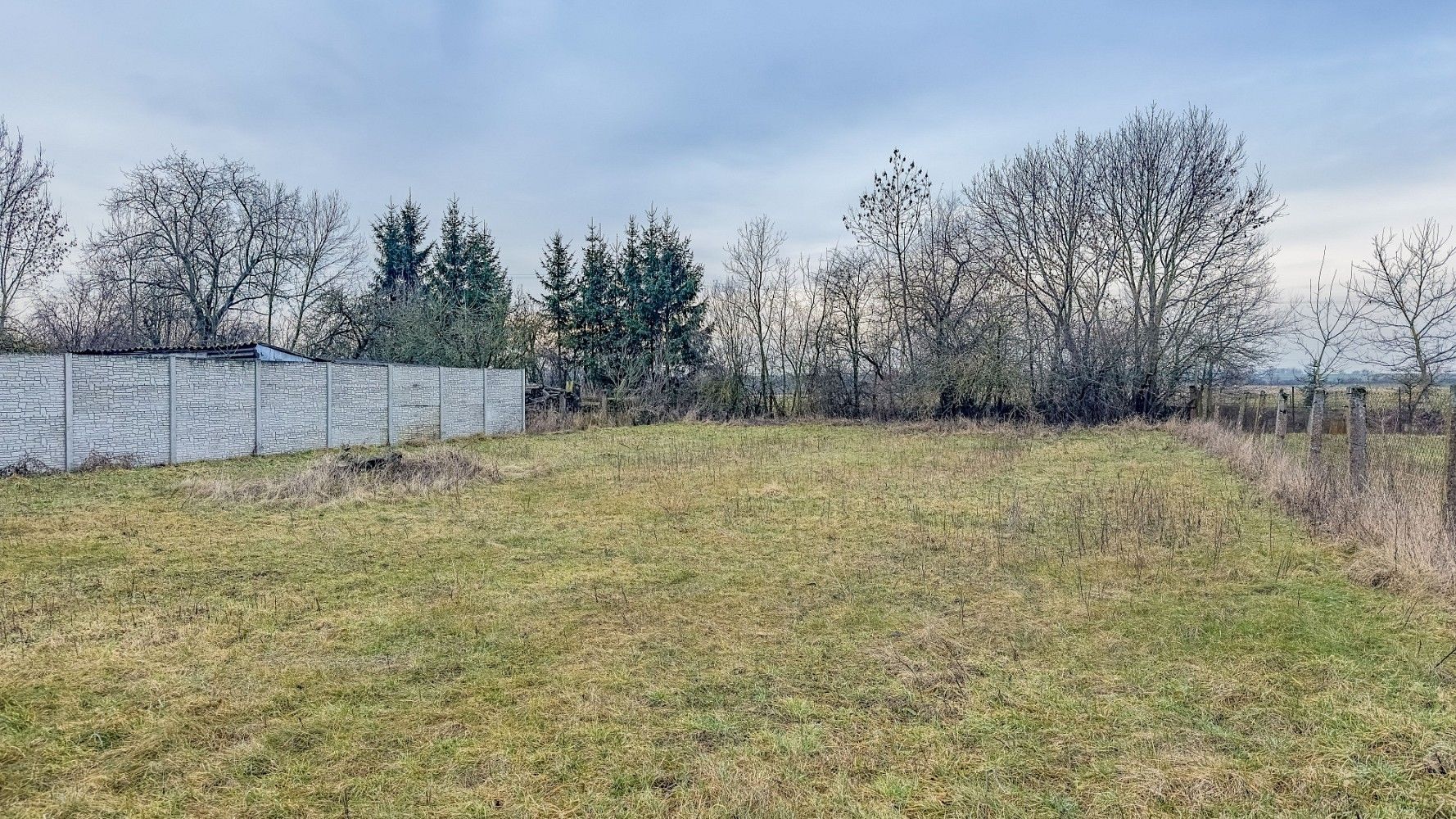 Prodej pozemek pro bydlení - Vrbice, okres Nymburk, Středočeský kraj - 2