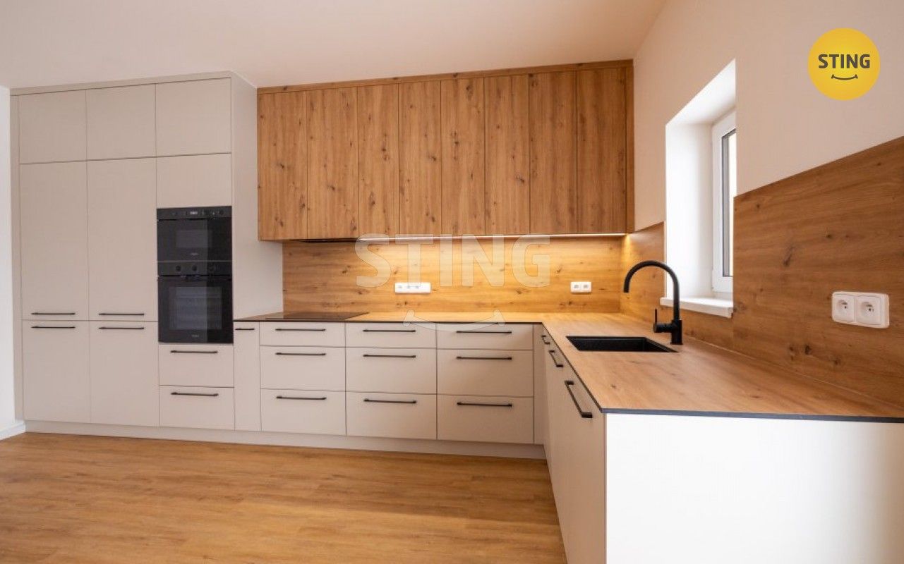 Prodej rodinný dům - Na Větřáku, Bolatice, 180 m²