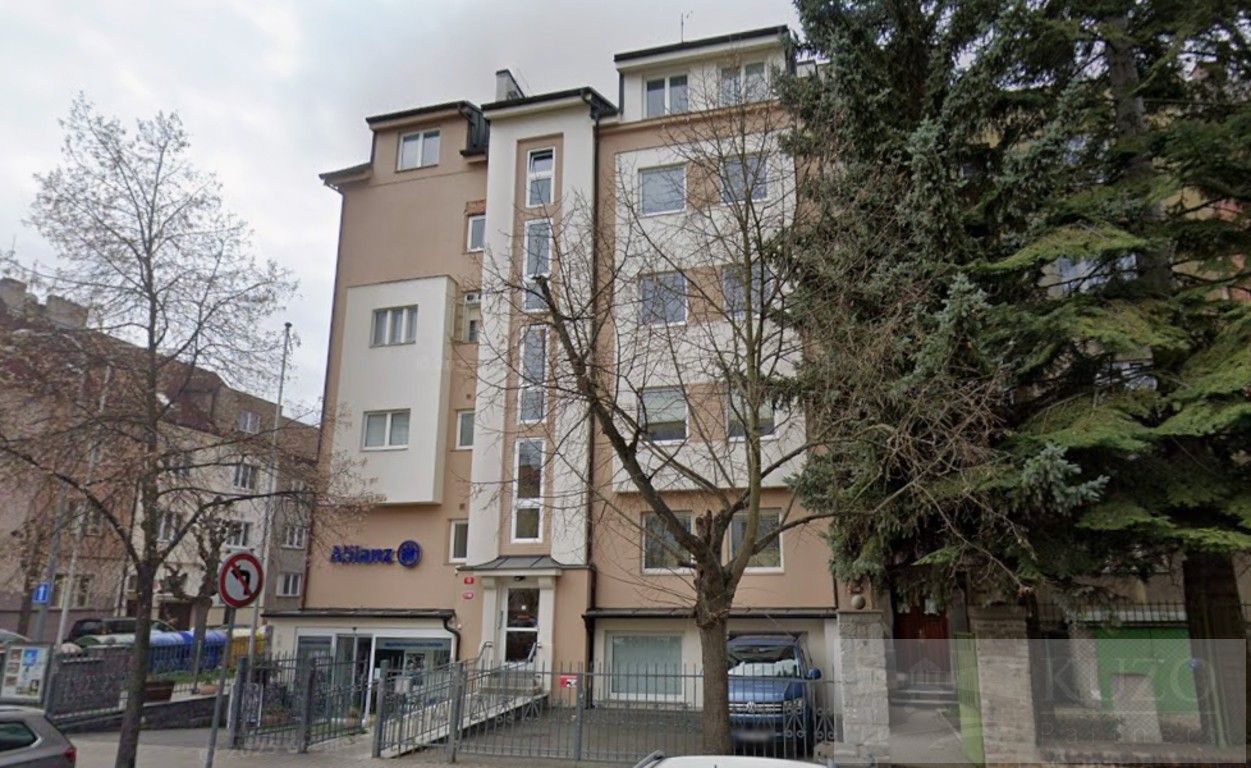 2+kk, Dvořákova, Plzeň, 53 m²