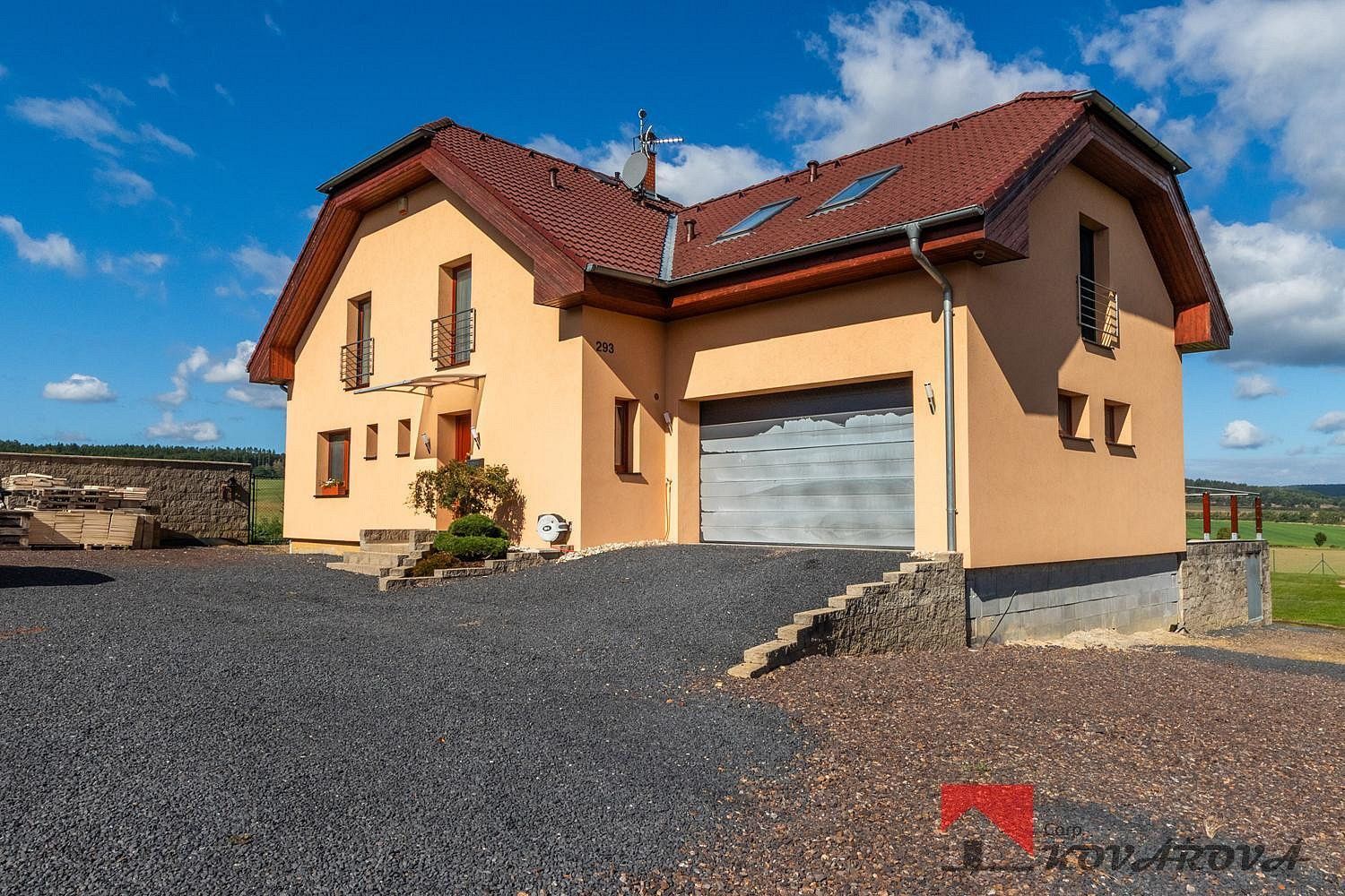 Rodinné domy, Újezd, okres Beroun, 346 m² - 1