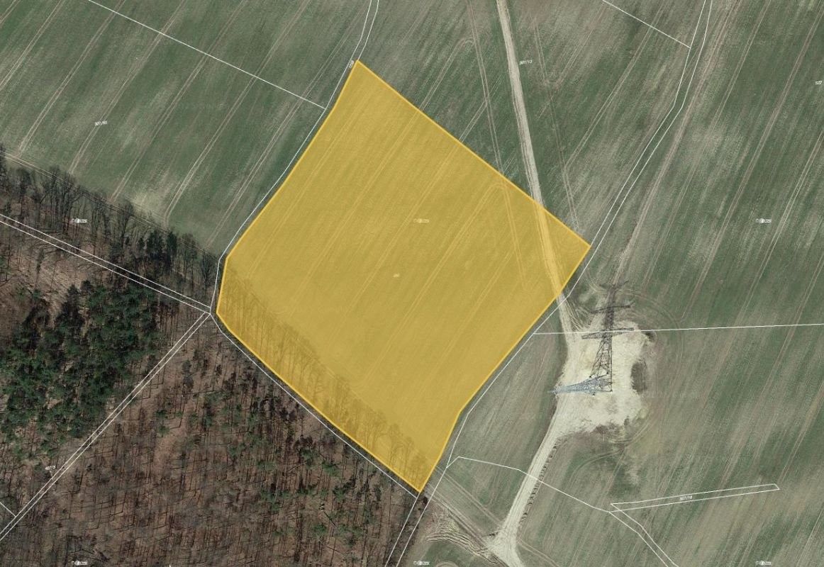 Prodej zemědělský pozemek - Liběšice, 12 352 m²