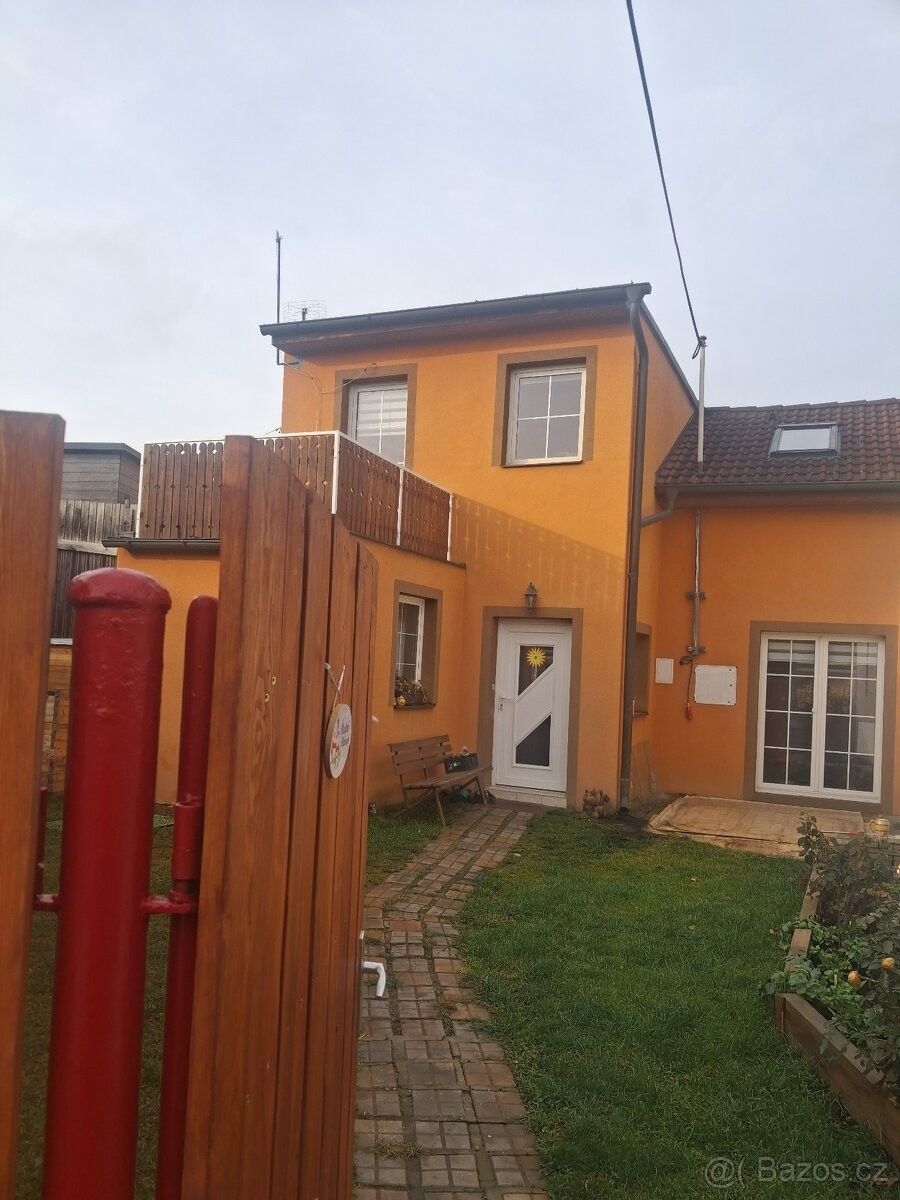 Rodinné domy, Zruč-Senec, 330 08