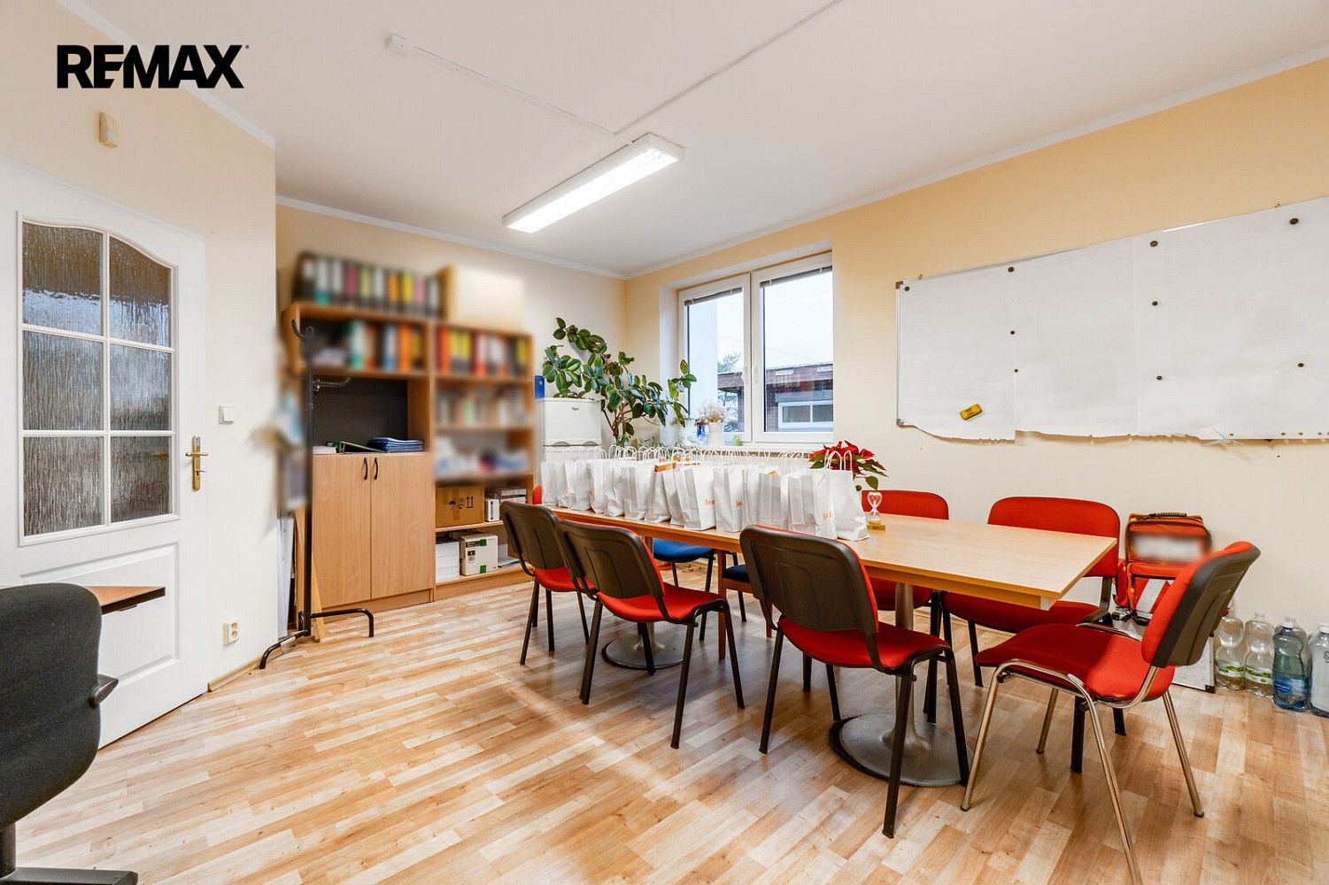 Kancelář · 253 m² · Praha - Zbraslav, okres Praha 16, Hlavní město Praha - 4