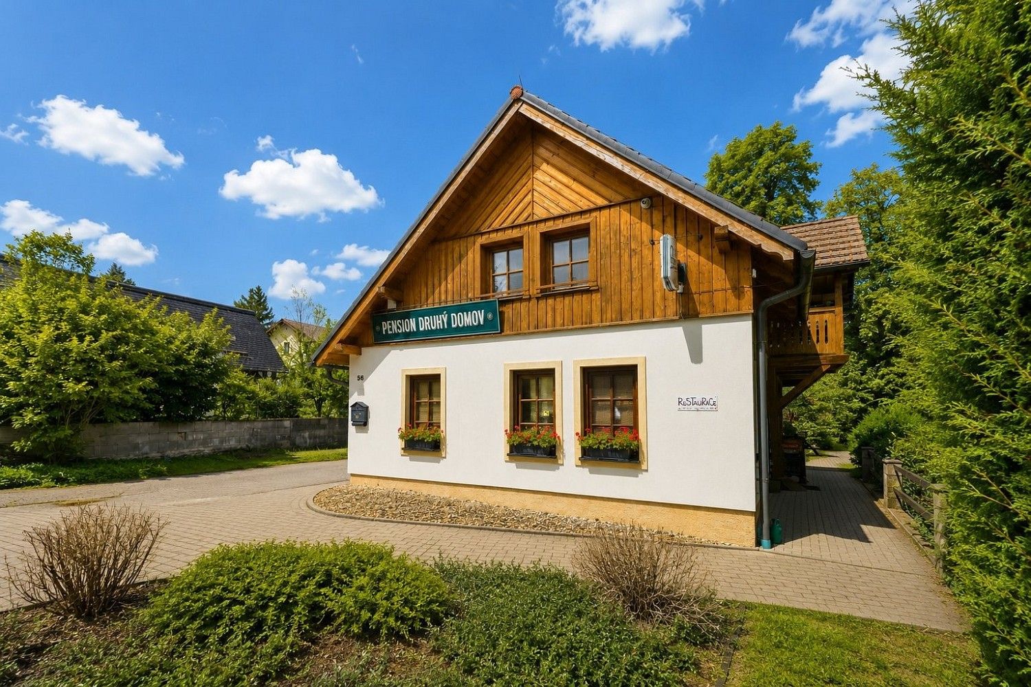 Ubytovací zařízení, Nový Bor - Janov, okres Česká Lípa, Liberecký kraj, 280 m² - 2