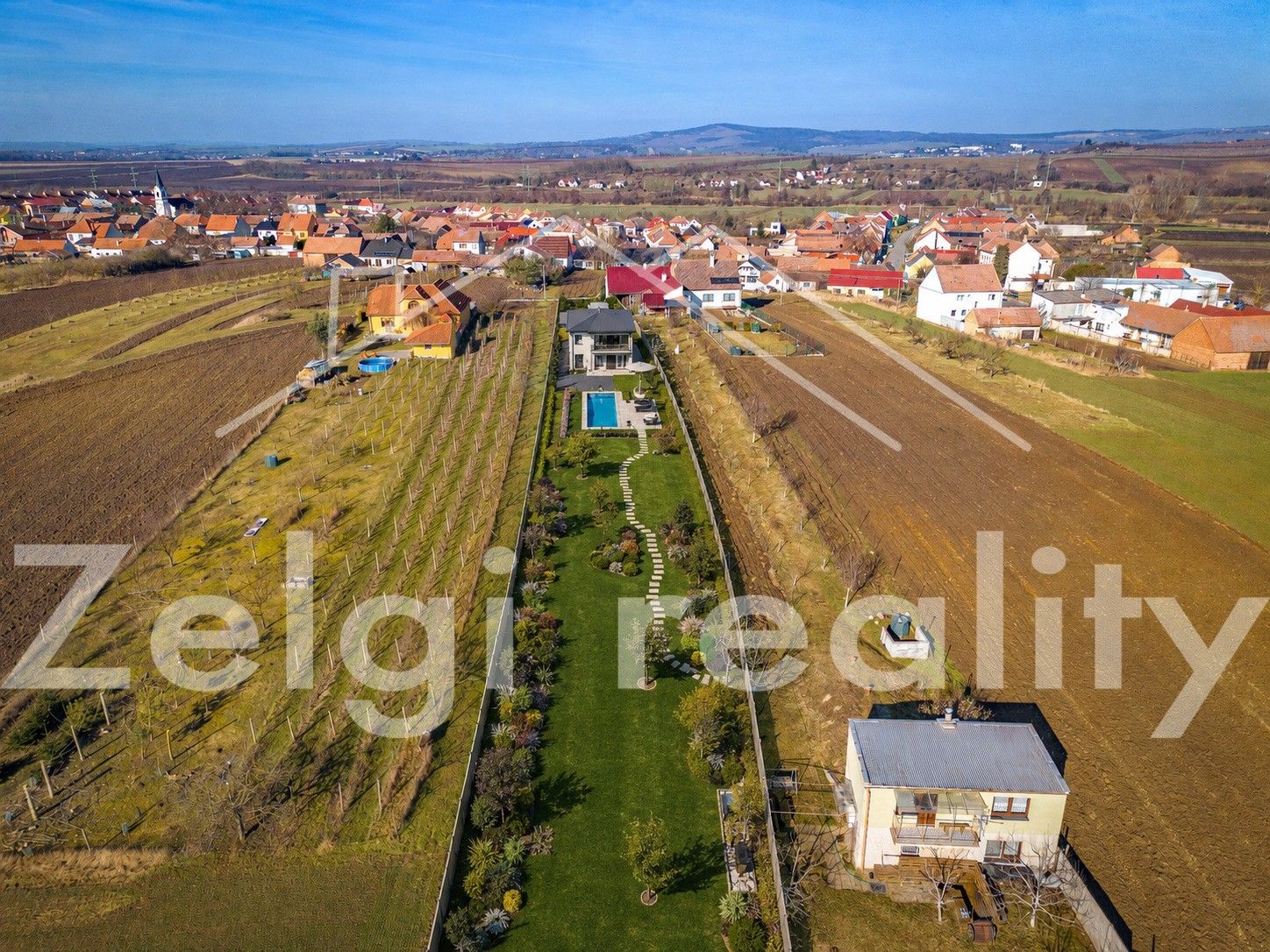 Pozemky pro bydlení, Skoronice, 2 691 m² - 2
