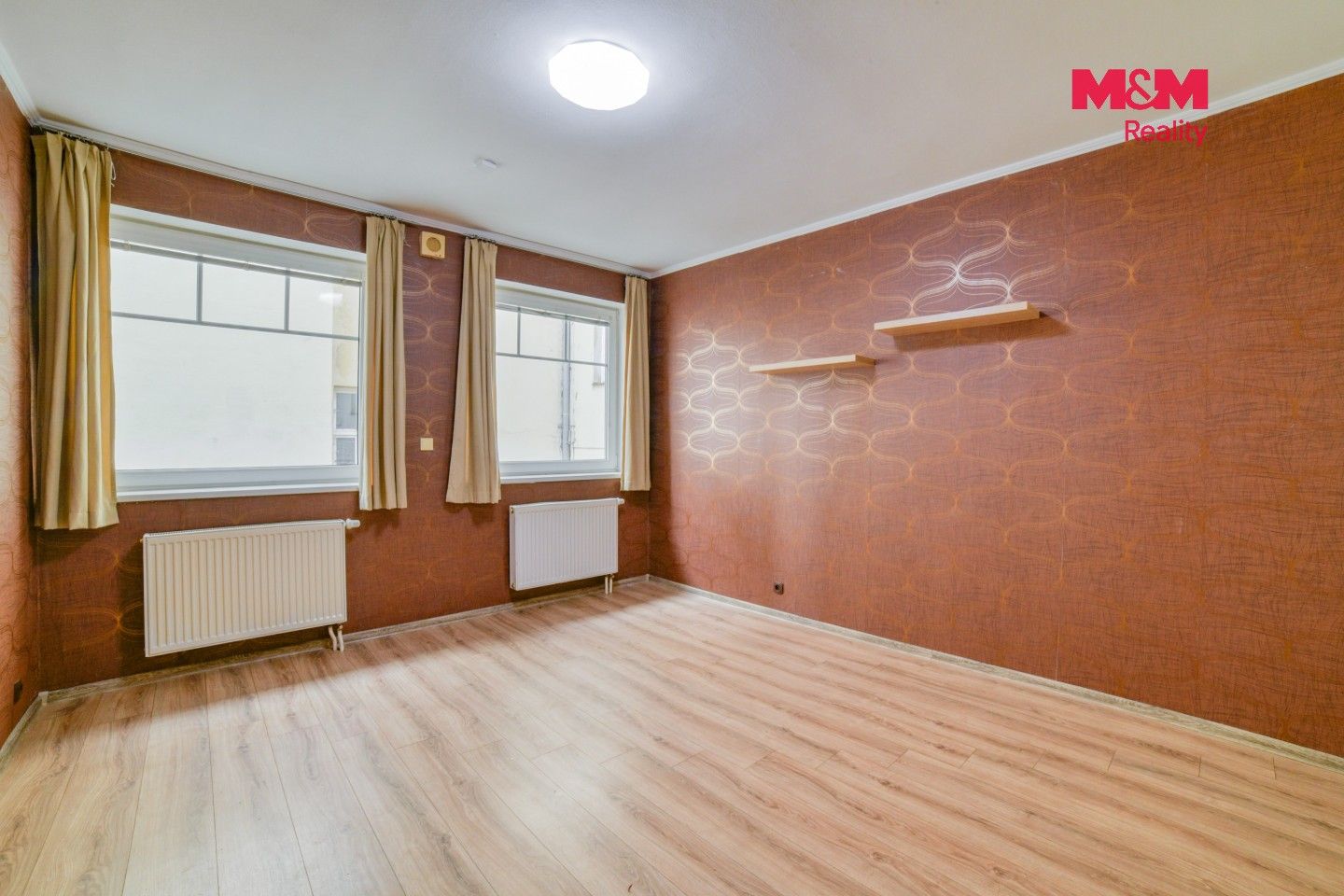 Obchodní prostory, Hlavní třída, Mariánské Lázně, 35 m² - 2
