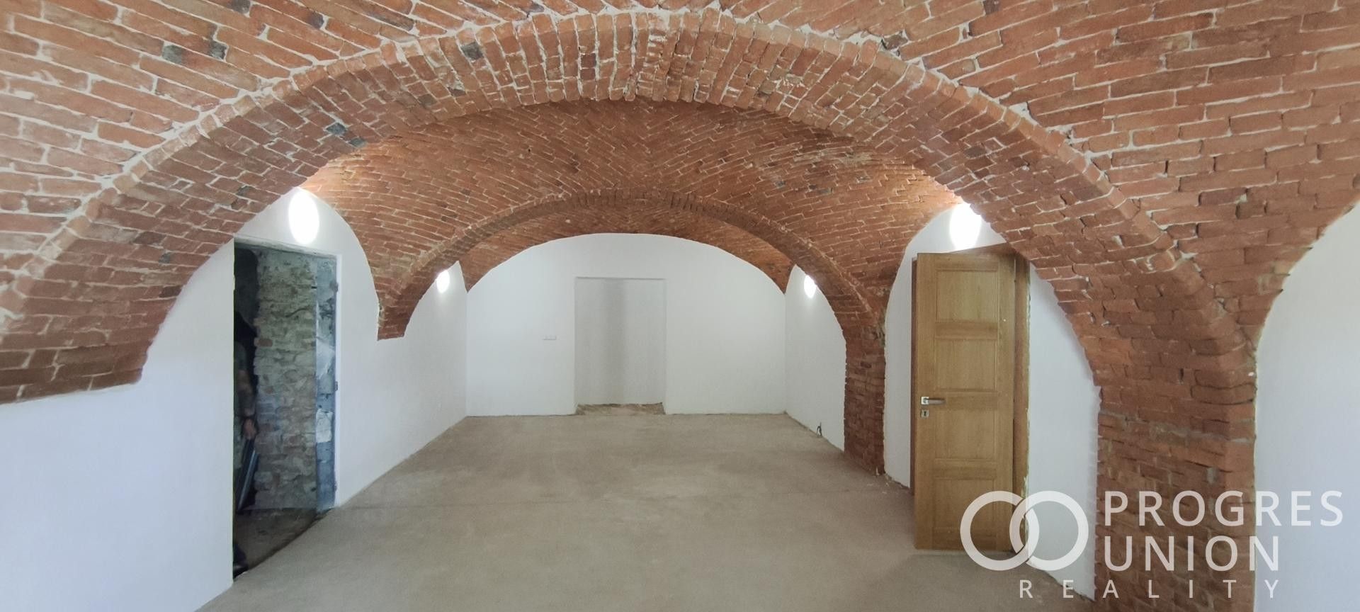 Sklady, Zašová, 330 m² - 1