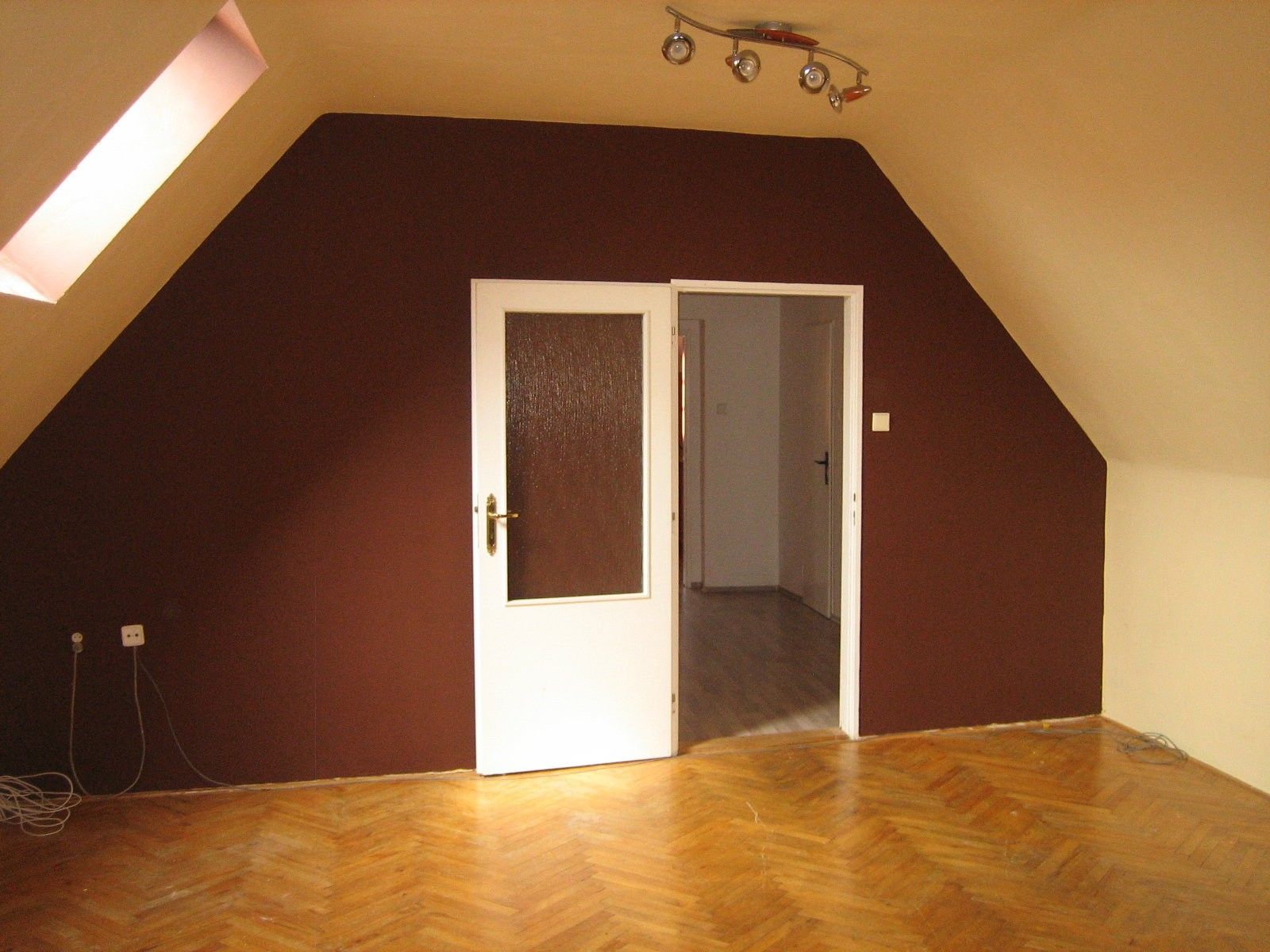 Byt 1+1 · 57 m² · Tábor - 4