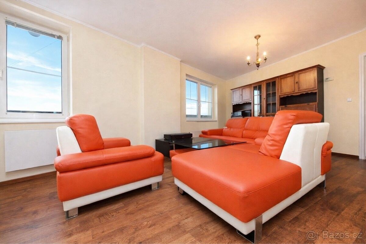 Byty, Praha, 180 00