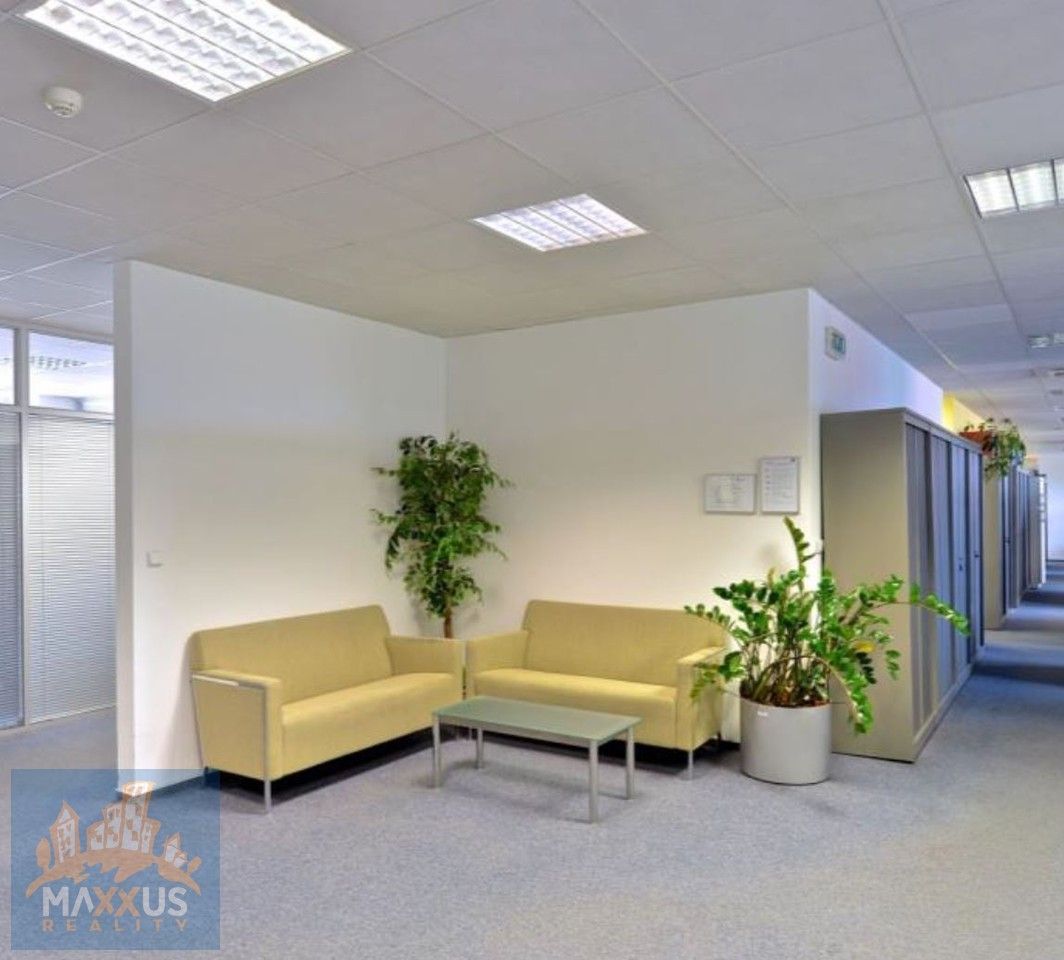 Pronájem kancelář - Praha, 148 00