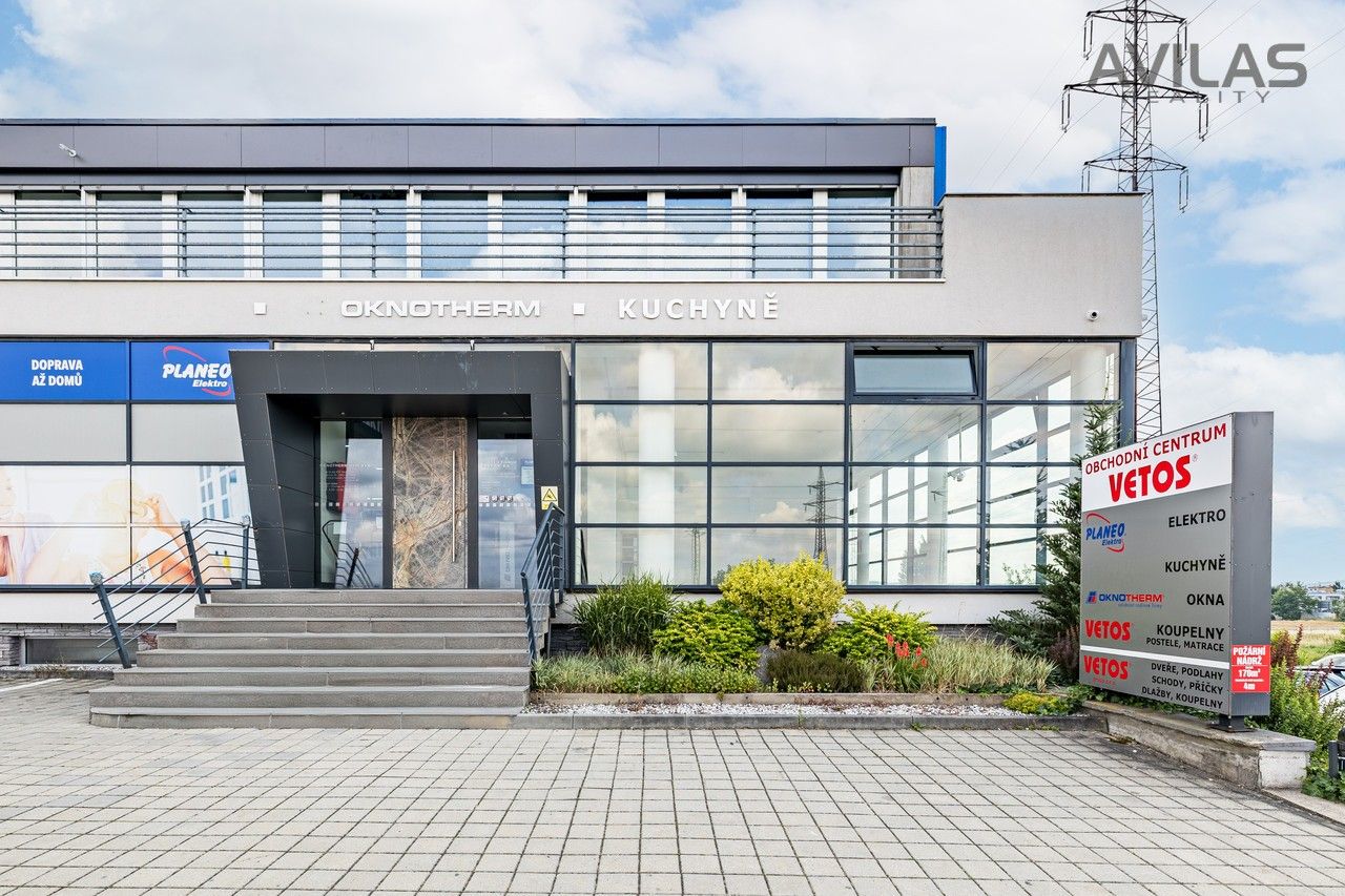 Obchodní prostory, Pomněnice, Benešov, 100 m²