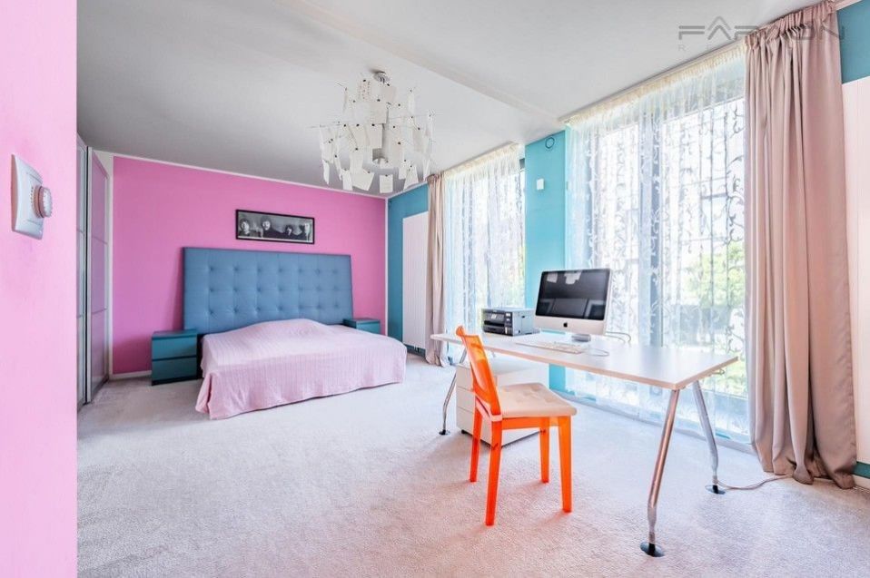 Prodej rodinný dům - Suttnerové, Praha, 268 m²