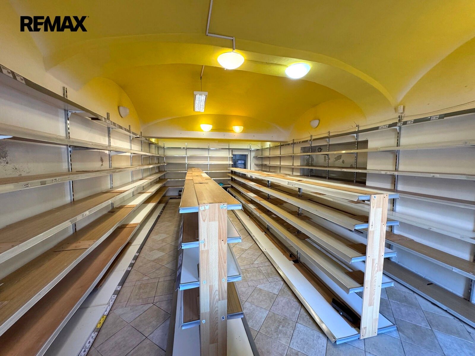 Obchodní prostory · 58 m² · Hlavní náměstí, Šternberk - 4