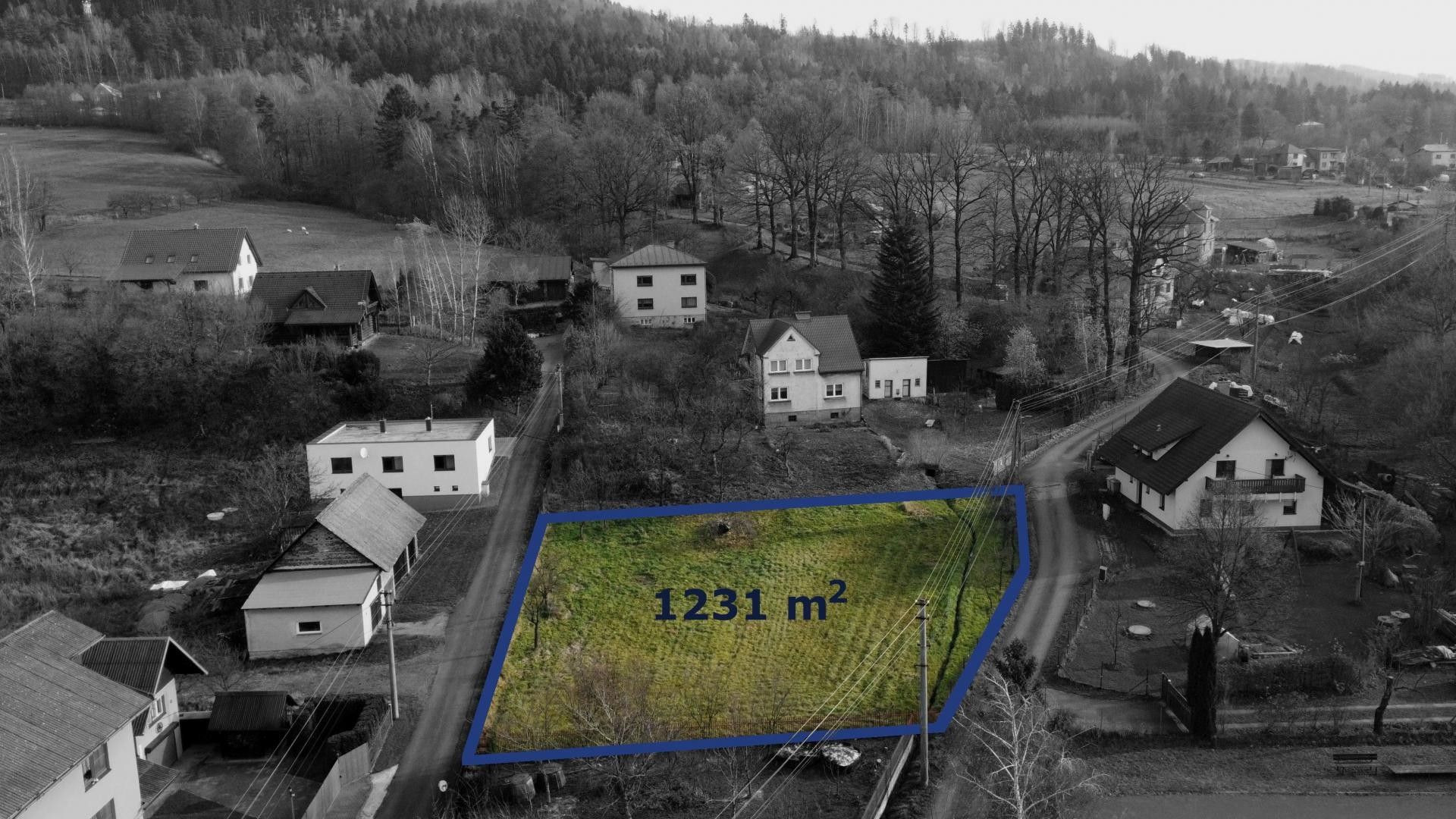 Pozemky pro bydlení, Hrádek, 1 233 m²