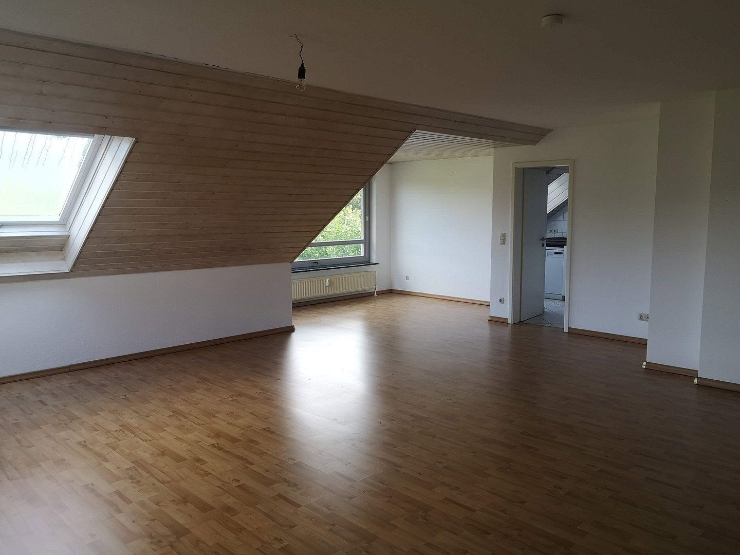 Byt 2+1 · 84 m² · , Hessen - 3