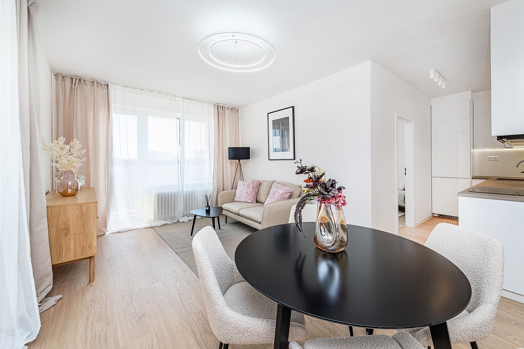 4+kk, Pod Lipami, Praha - Žižkov, 74 m² - 2