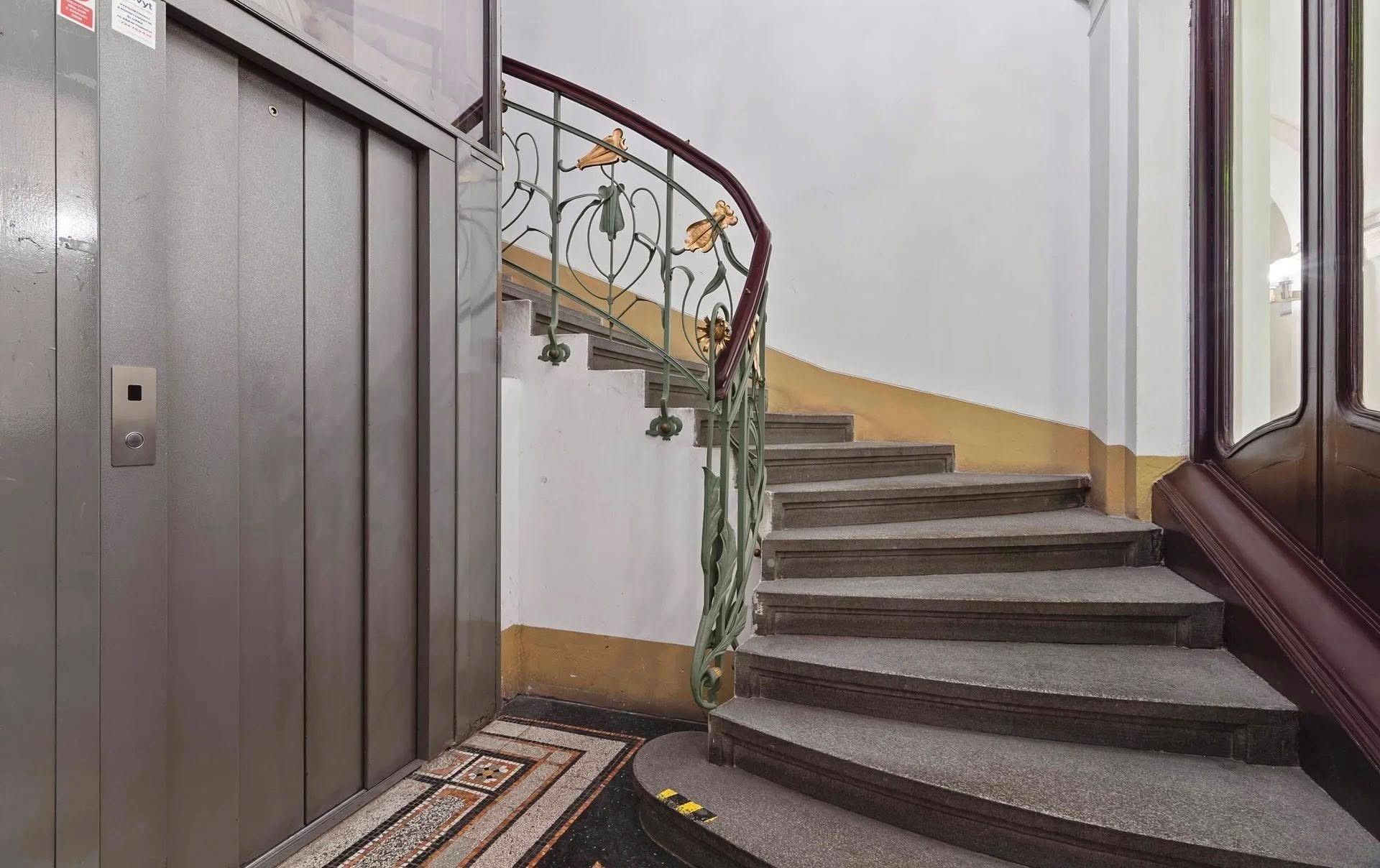 Kancelář · 15 m² · Na Zderaze, Praha - 3